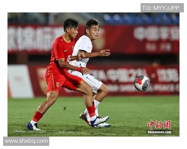 国足与乌兹别克精彩对决集锦回顾展现足球魅力与激情瞬间